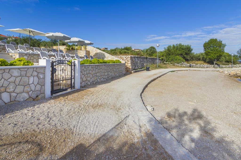 Luxury Apartments Villa Matea Malinska Exterior photo