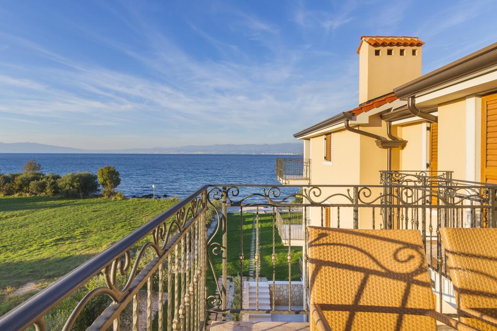 Luxury Apartments Villa Matea Malinska Exterior photo